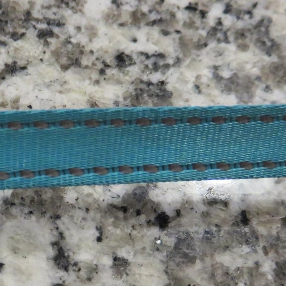 Like New Alcott Adventure Retractable Dog Leash - Small - Picture 6 of 11